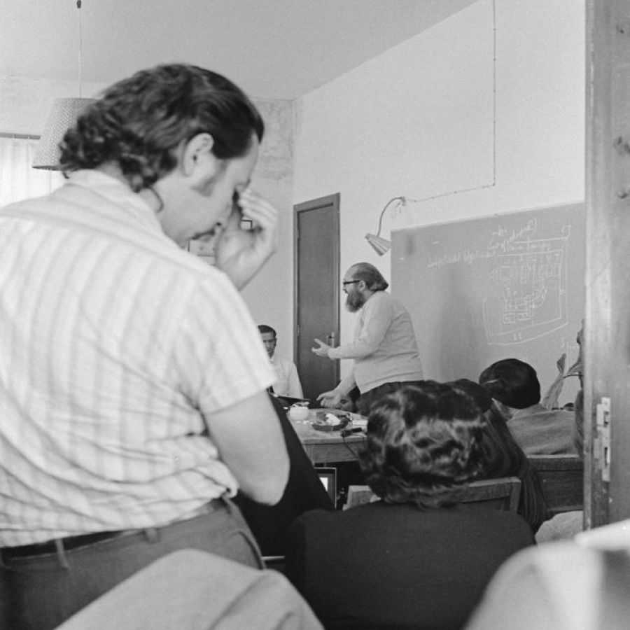 International Spanish students in Cuernavaca in the 1960s
