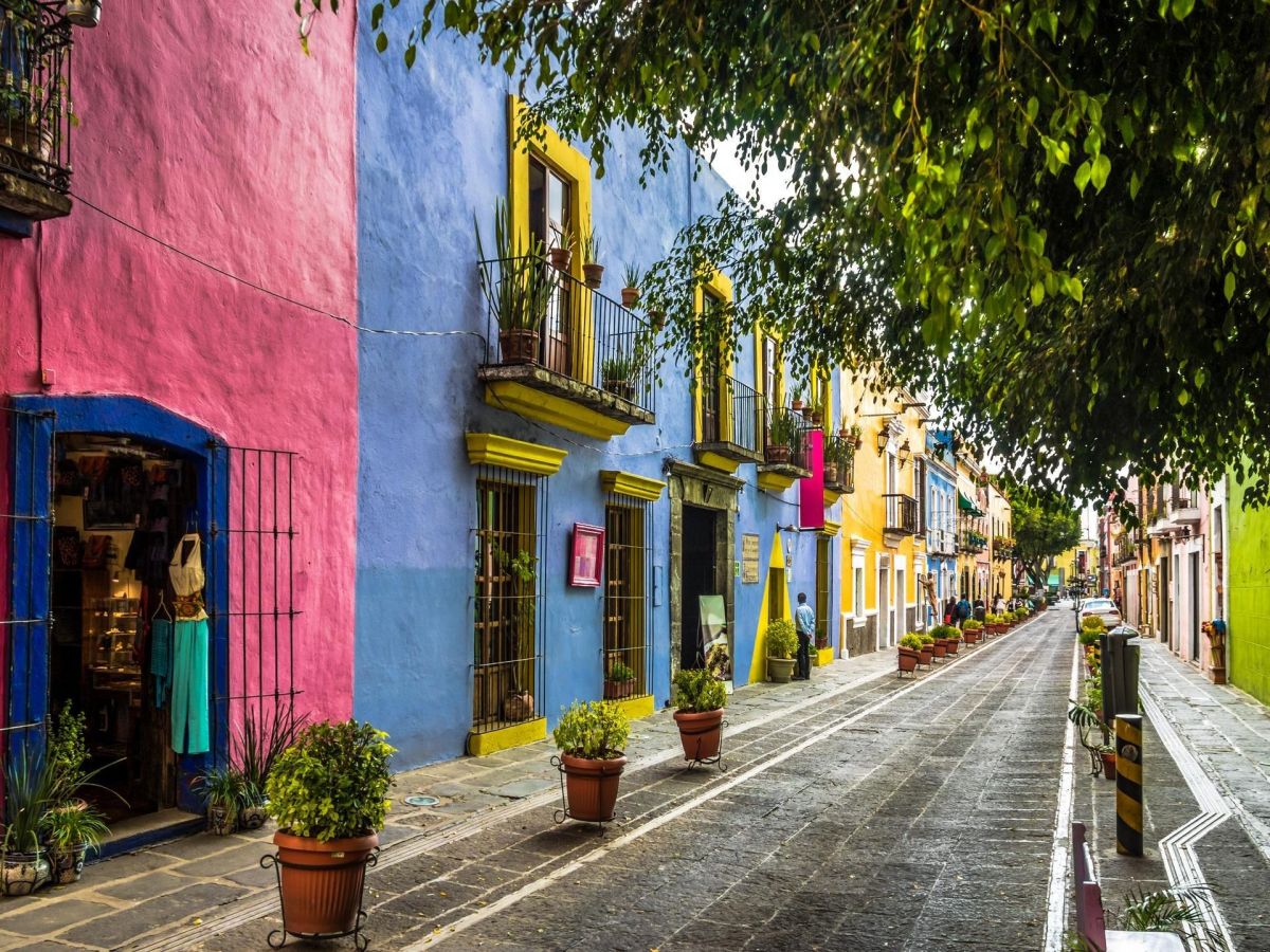 Colorful historic buildings in Puebla, Mexico