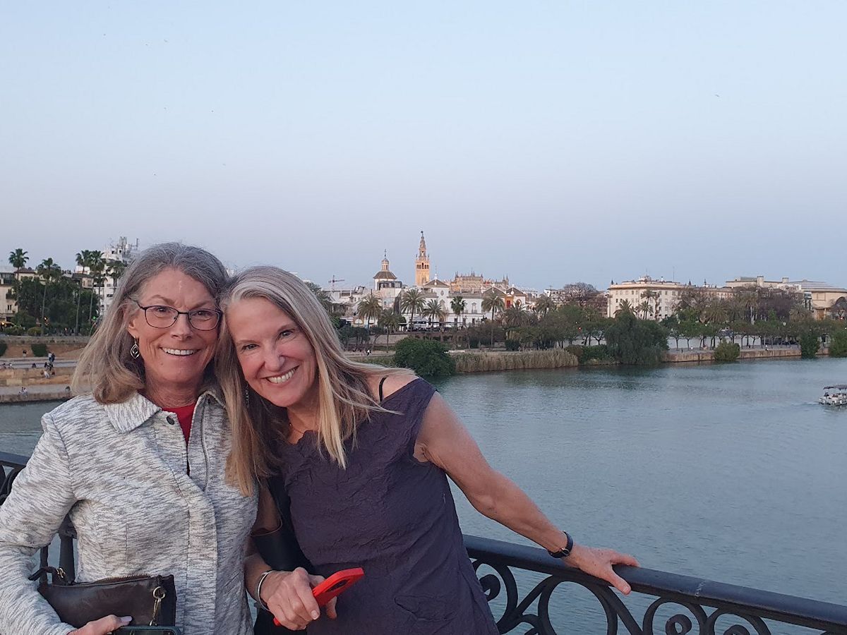 Sevilla’s monuments and neighborhoods