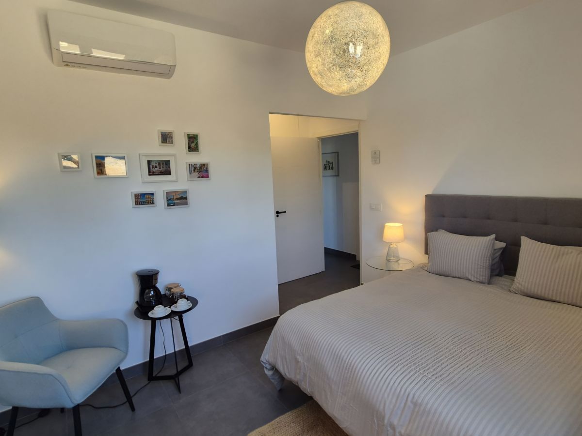 Accommodation at ANDERS LANGUAGES near Sevilla, Spain